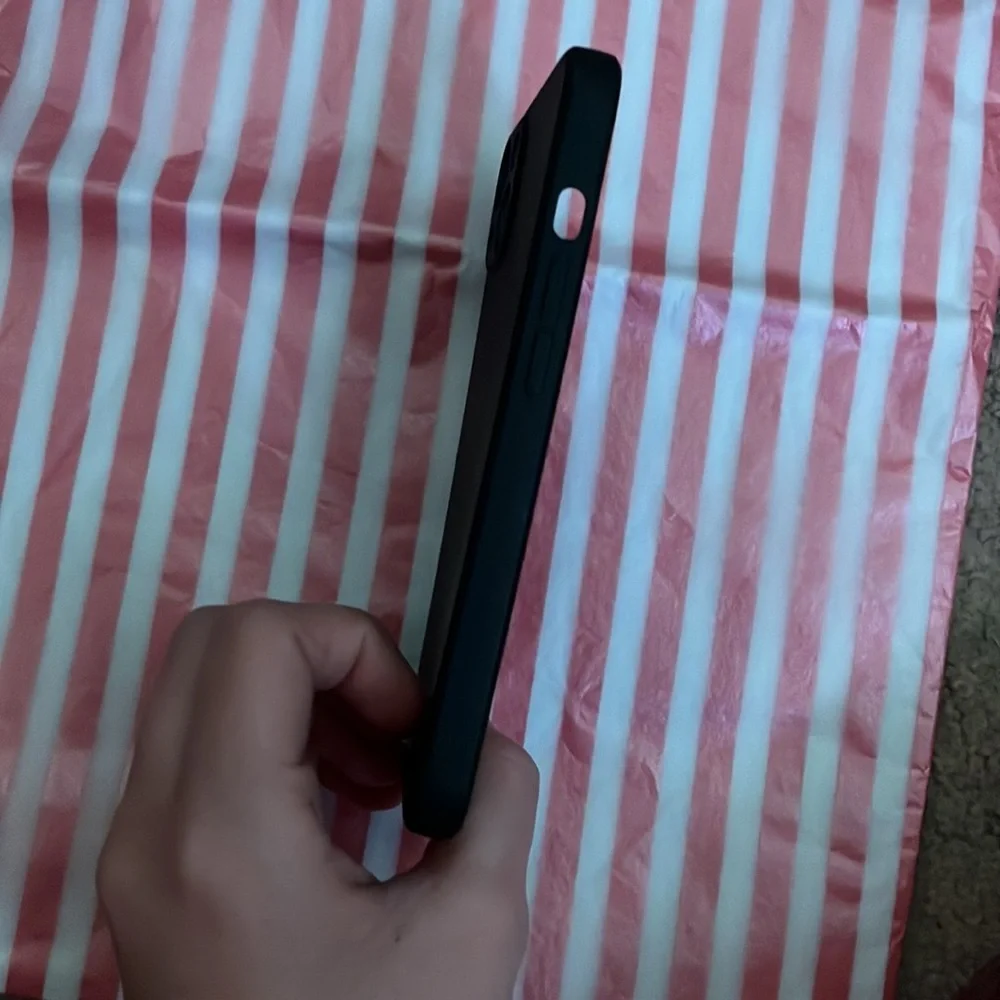 Black I phone 13 case